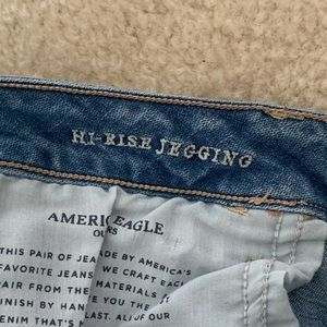 Hi-rise American Eagle jeggings